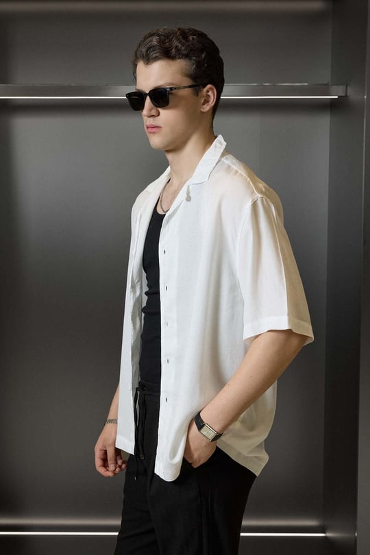 Erkek Relaxed Fit Açık Yaka Kısa Kollu Tencel Gömlek Beyaz