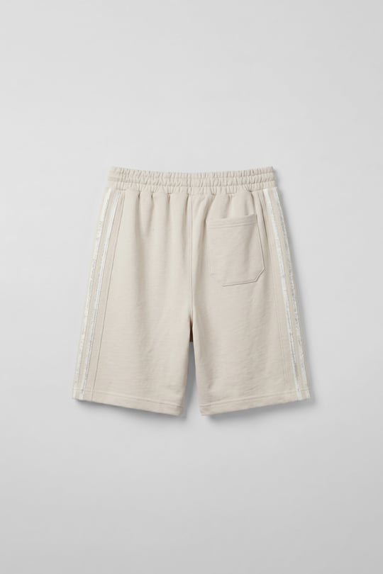 Erkek Relaxed Fit Hope Kumaş Şerit Detaylı Şort Bej