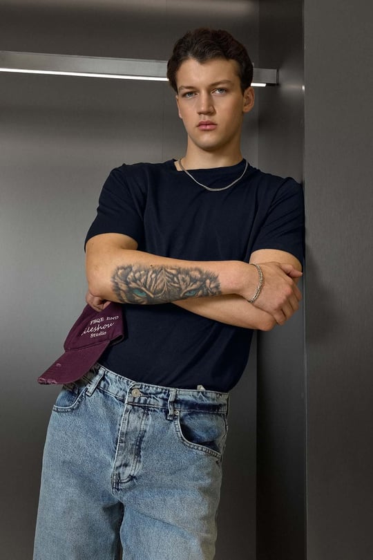Erkek Slim Fit Triko Bisiklet Yaka Basic T-Shirt Lacivert