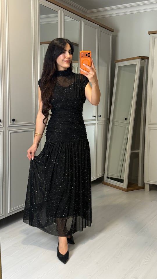 Hilary Siyah Taşlı Astarlı Tasarım Elbise