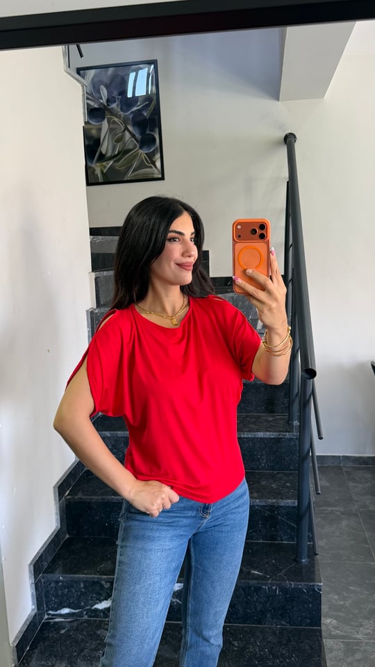 Rias Kırmızı Omuz Dekolteli Basic Bluz