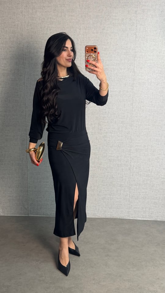 Selena Siyah Gold Tokalı Sandy Elbise
