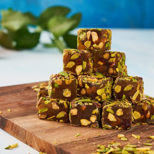 File Antep Fıstığı Kaplı Ballı Antep Fıstıklı Lokum 500g
