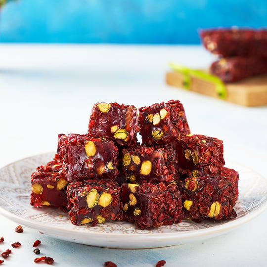 Zereşk Üzümü Kaplı Antep Fıstıklı Lokum 500g