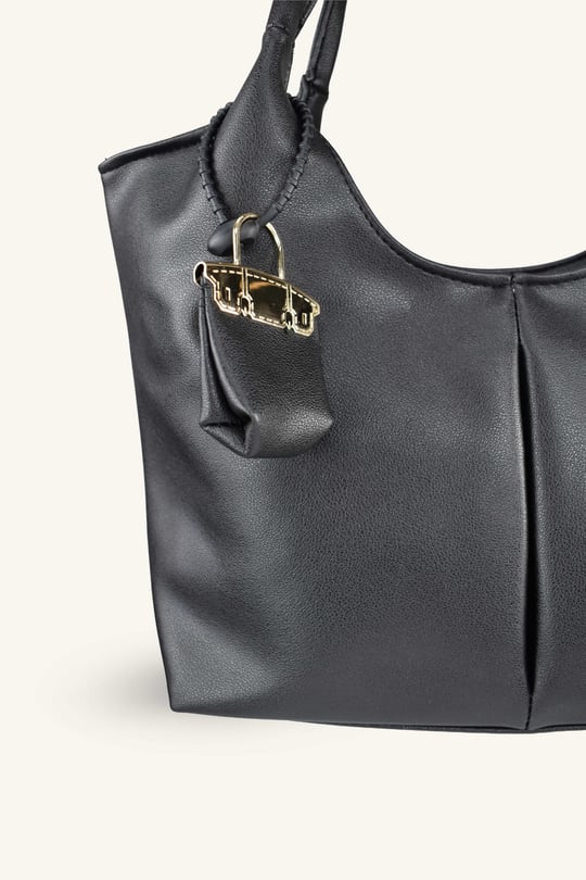 Melany Model Charm Detaylı El ve Omuz Çantası - Siyah