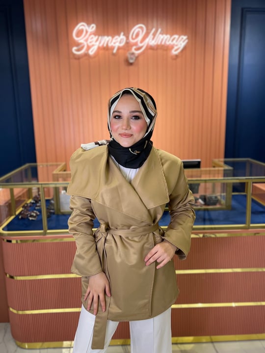Kol Detaylı Tasarım Trenç Camel