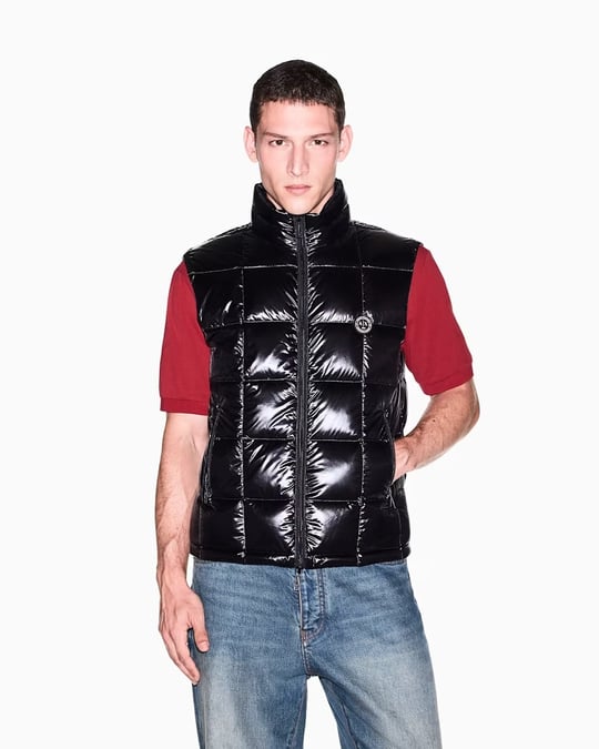 Armani Exchange Armani Exchange Erkek Kolsuz Fermuarlı Sıfır Yaka Siyah Yelek XM003475 AF23755-UC001