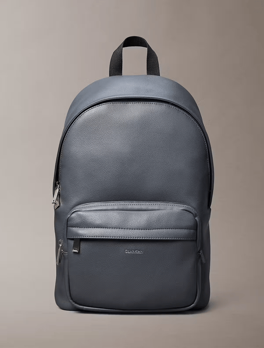 Calvin Klein Calvin Klein Erkek Fermuar Kapama Küçük Bölme CK Yazı Desen Deri Metal Logo Gri Sırt Çantası LV04D3155G-PCX