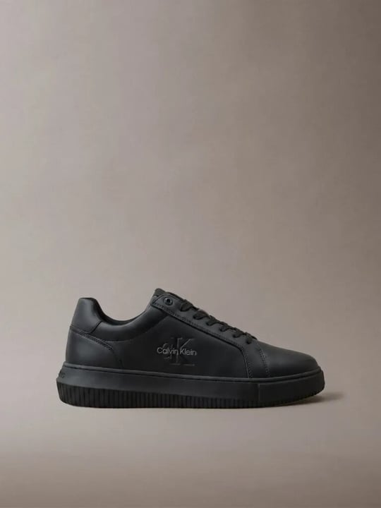 Calvin Klein Calvin Klein Erkek Hakiki Deri Düşük Bilekli CK Logo Kabartmalı Siyah Sneaker YM0YM01317-0GT