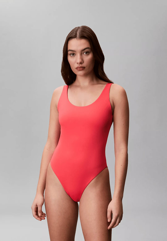 Calvin Klein Calvin Klein Kadın Askılı CK Yazı Desenler Slip Sırt Dekolte Esnek Kumaş Pembe Mayo LV00Q61205-XKP