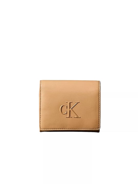 Calvin Klein Calvin Klein Kadın CK Logolu Çoklu Kart Bölmeli Kahverengi Cüzdan LV04F1156G-RAJ