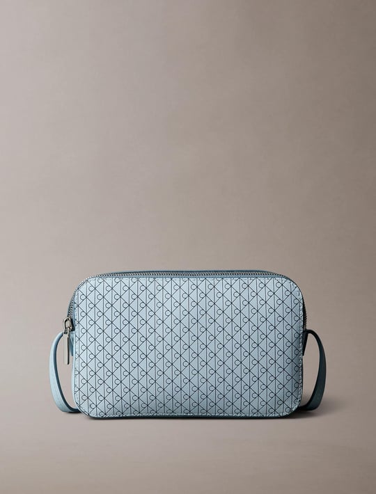 Calvin Klein Calvin Klein Kadın Monogram Logolu Ayarlanabilir Sabit Omuz Askılı Mavi Omuz Çantası LV04F3268G-2XE