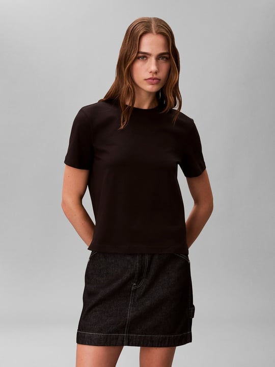 Calvin Klein Calvin Klein Kadın Normal Kesim Yuvarlak Yakalı Pamuklu Logo Nakışlı Kısa Kollu Siyah T-Shirt LV044C905G-UB1