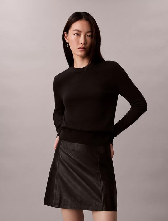 Calvin Klein Calvin Klein Kadın Yuvarlak Yaka Uzun Kol Yün Kumaş Regular Fit Siyah Kazak LV044D370G-UB1