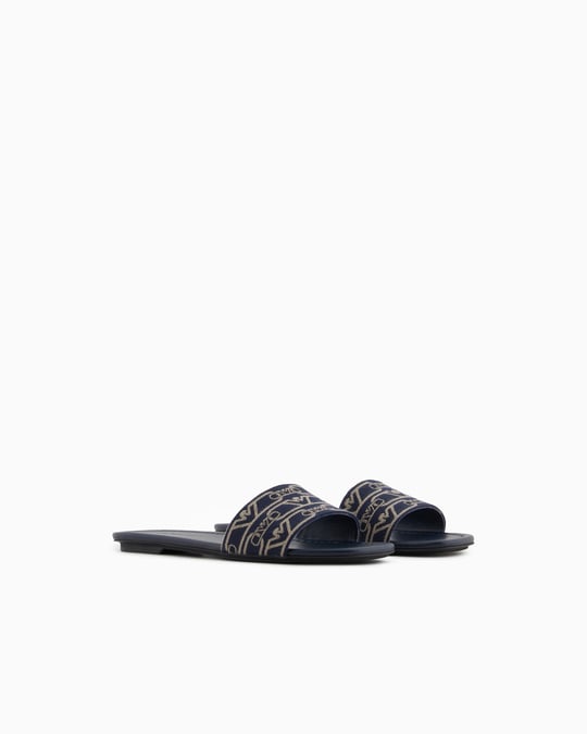 EMPORIO ARMANI Emporıo Armani Kadın Tüm Yüzey Monogram Deri Taban İnce Topuk Lacivert1 Terlik X3P847 XR381-E616