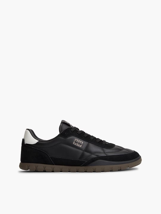 Tommy Hilfiger Tommy Hilfiger Erkek Hakiki Deri Karma Dokulu  Metalik Logolu Siyah Sneaker EM0EM01794-BDS