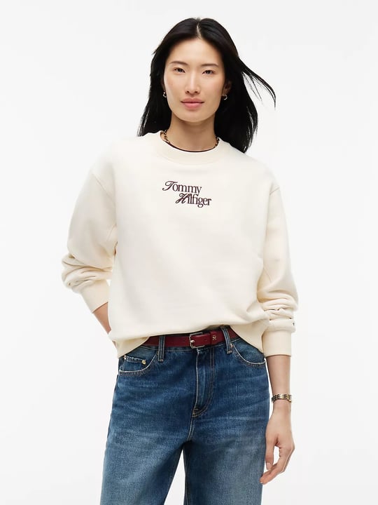 Tommy Hilfiger Tommy Hilfiger Kadın Regular Fit Bisiklet Yaka Uzun Kollu Krem Sweatshirt WW0WW51598-AEF