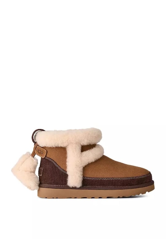 UGG UGG Kadın Yüksek Bilekli Dışı Süet İçi Yün Logo Aksesuarlı Taba Bot & Bootie 1180434-CHESTNUT