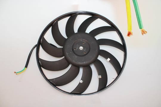 FAN MOTORU SAĞ A6 BLB BRE CCDA 2.0 TDİ 2.8 FSİ 3.0 TFSİ (KABLOLU)