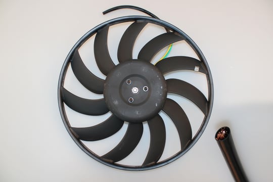 FAN MOTORU SOL AUDI A6 BLB BRE CCDA 2.0 TDİ 2.8 FSİ 3.0 TFSİ (KABLOLU)