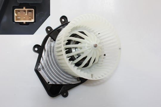 KALORİFER MOTORU 12V PASSAT A4 SKODA SUPERB (KONTROL ÜNİTELİ)