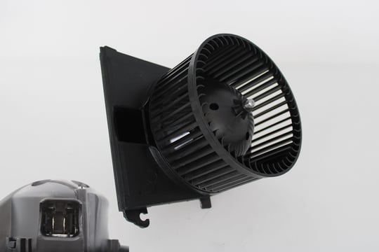 KALORİFER MOTORU PASSAT 97>05 A4 95>01 145x71,2MM