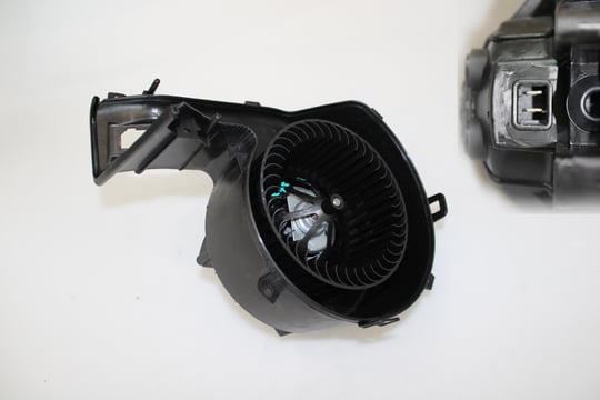 KALORİFER MOTORU VECTRA C 02> SIGNUM 02> CROMA 05> MANUEL KLİMA 149.5x69MM