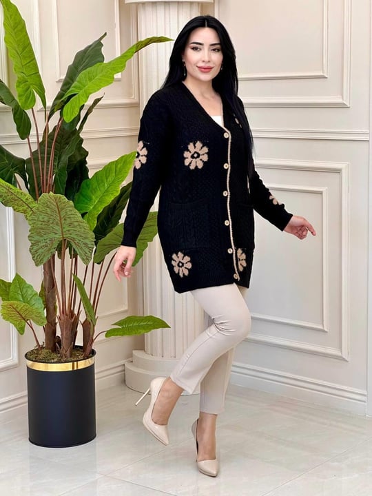 Çiçek Desen Düğmeli Hırka 34014 t-24 Siyah