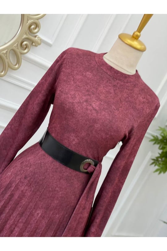 Eteği Piliseli Elbise Rose