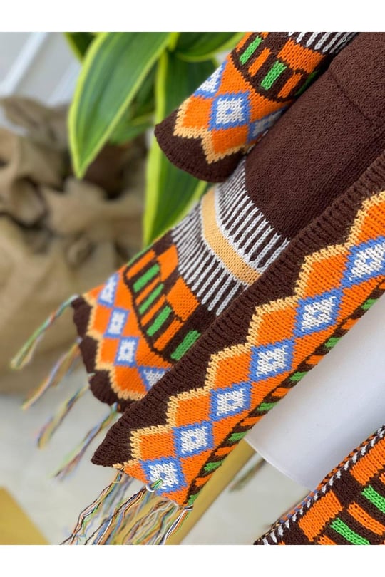 Kilim Desen Püsküllü Hırka 7338 Kahverengi