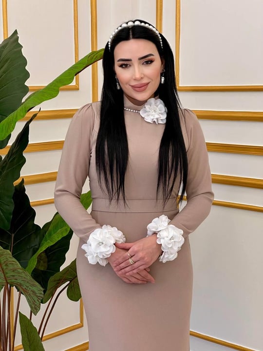 Kolu Ucu Çiçek Krep Elbise 4663 T-25 Bej