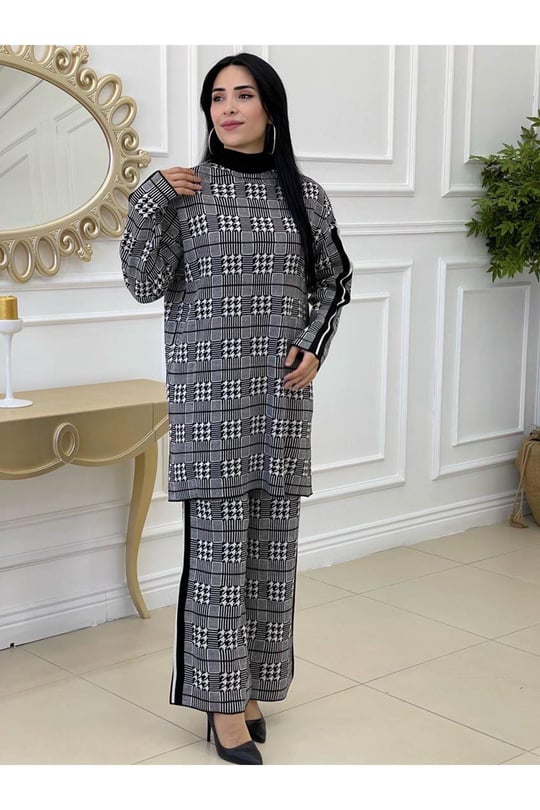 Şeritli Triko Takım 002 Füme