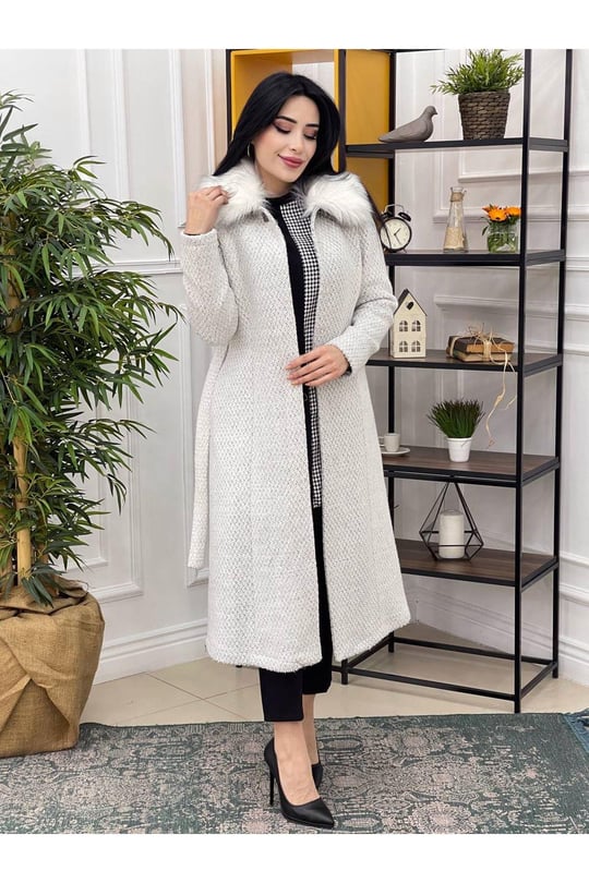 Yaka Kürklü Kaban 8150 Beyaz