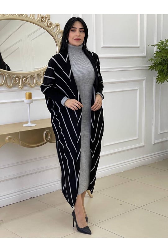 Yarasa Kol Hırkalı Elbise-Siyah