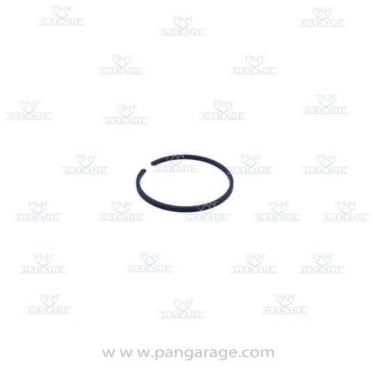 0501 334 858 R Ring