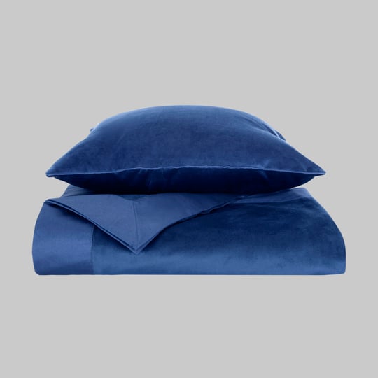 NOVELLA THROW