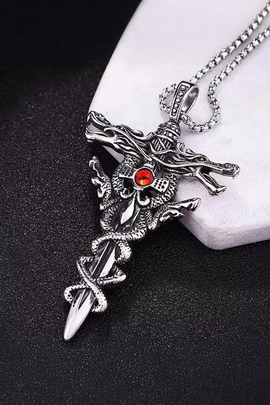 Silver Kırmızı Kristal Ejderha Sarmalı Kılıç Kolye