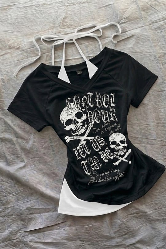 Siyah Gotik Skulls Control Ek Askılı Y2K Kısa Kollu Crop 