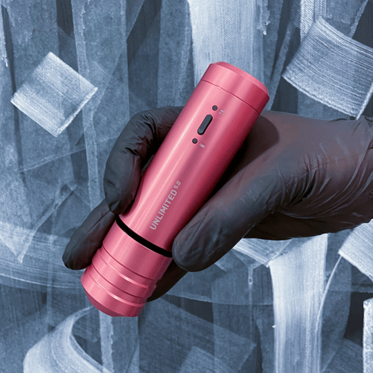 Cheyenne Hawk Sol Nova Unlimited Kablosuz Dövme Makinesi | 3.5 Stroke | Pembe Renk