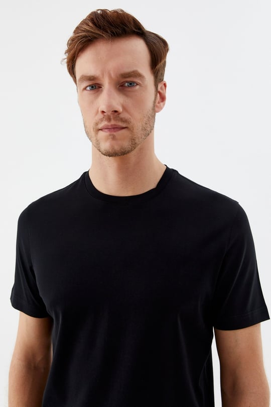 Siyah %100 Pamuk Regular Fit Bisiklet Yaka Basic T-shirt