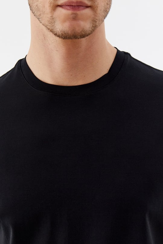 Siyah %100 Pamuk Regular Fit Bisiklet Yaka Basic T-shirt