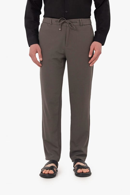 Haki Dokulu Arka Lastikli Köprü Kemerli Bağcıklı Slim Fit Jogger Pantolon
