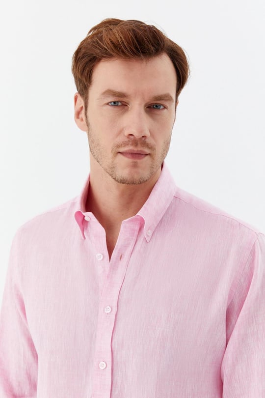 Pembe %100 Keten Regular Fit Uzun Kollu Düğmeli Yaka Gömlek 