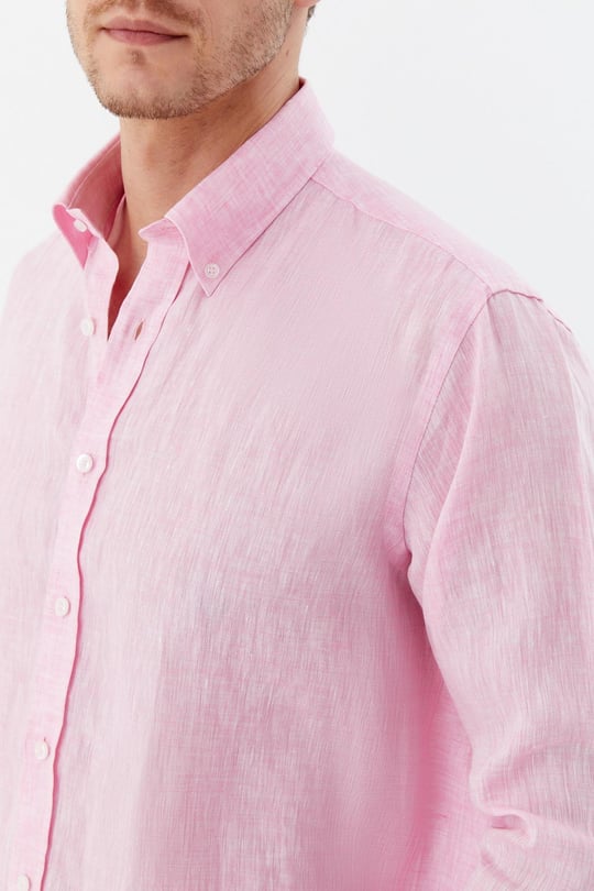 Pembe %100 Keten Regular Fit Uzun Kollu Düğmeli Yaka Gömlek 