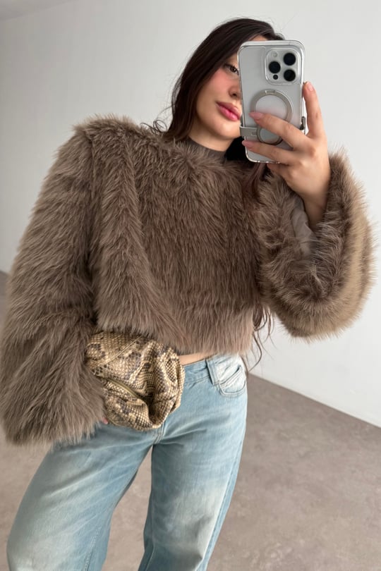 Sıfır Yaka Geniş Kollu Kürk Bluz Kahve