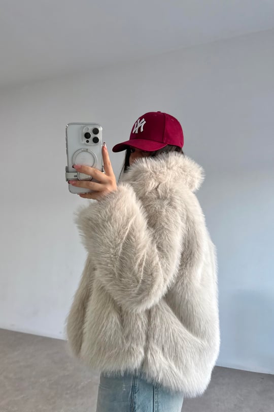 Yakalı Kruvaze Taş Kürk