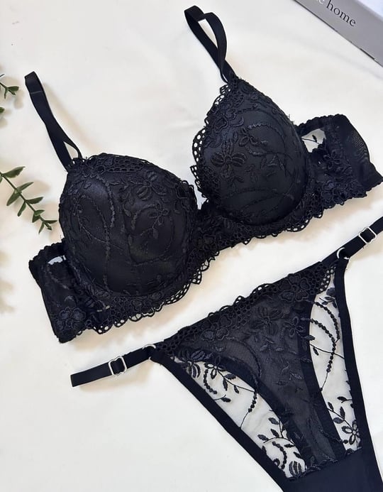 Dantel Dark Love Push Up Destekli B CUP SütyenTakımı