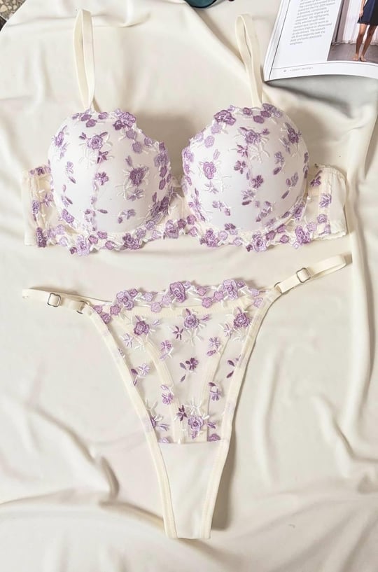 Dantel Lavinya Bloom Push Up Sütyen Takımı 