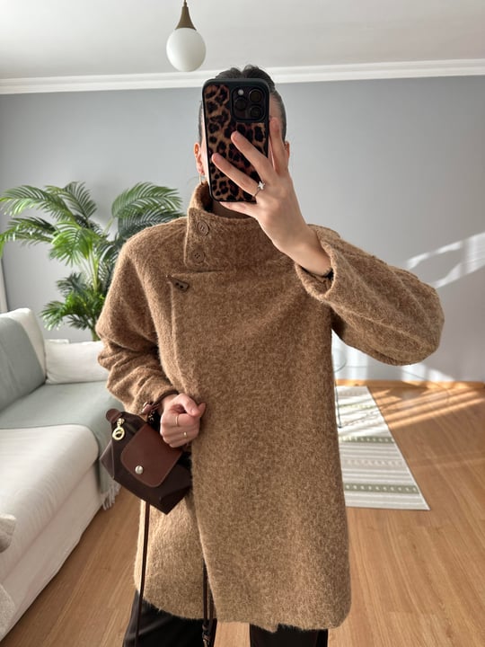Çan Kesim Camel Renk Orta Boy Yün Kaban 