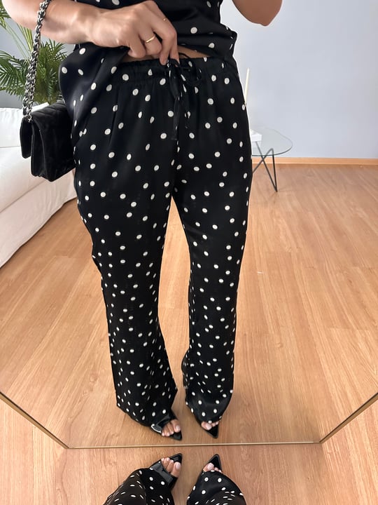 Noa Siyah Takım